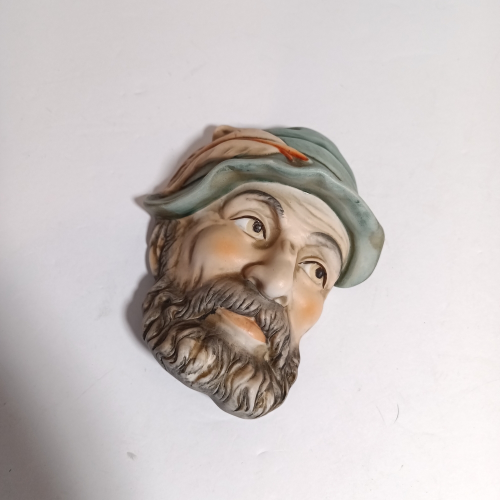 Vintage  1950  #5238 Lefton German Man Head Wall Plaques